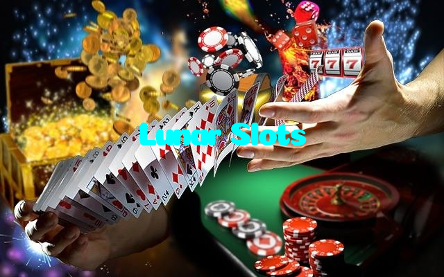 Lunar Slots casino presented on mobile device in Pakistan with slots and live games